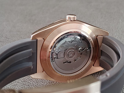 Seiko NH38 Hemicube Guilloche - Exclusive Dial from Lucius Atelier - Brazilian Shop
