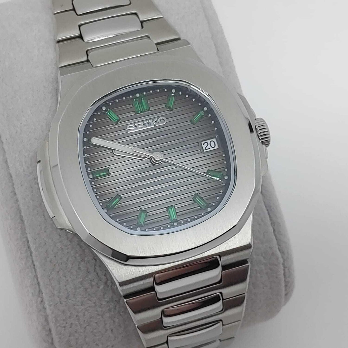 Seiko NH35 Nautilus 40mm Emerald Baguette Dial - Brazilian Shop