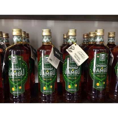 Meu Garoto 700ml 38%vol. (ABV 38%) - Cachaça Brasileira com Jambu da Amazônia