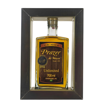 Prazer de Minas Unlimited 700ml 39% vol. (ABV 39%) - Brazilian Premium Aged Cachaca