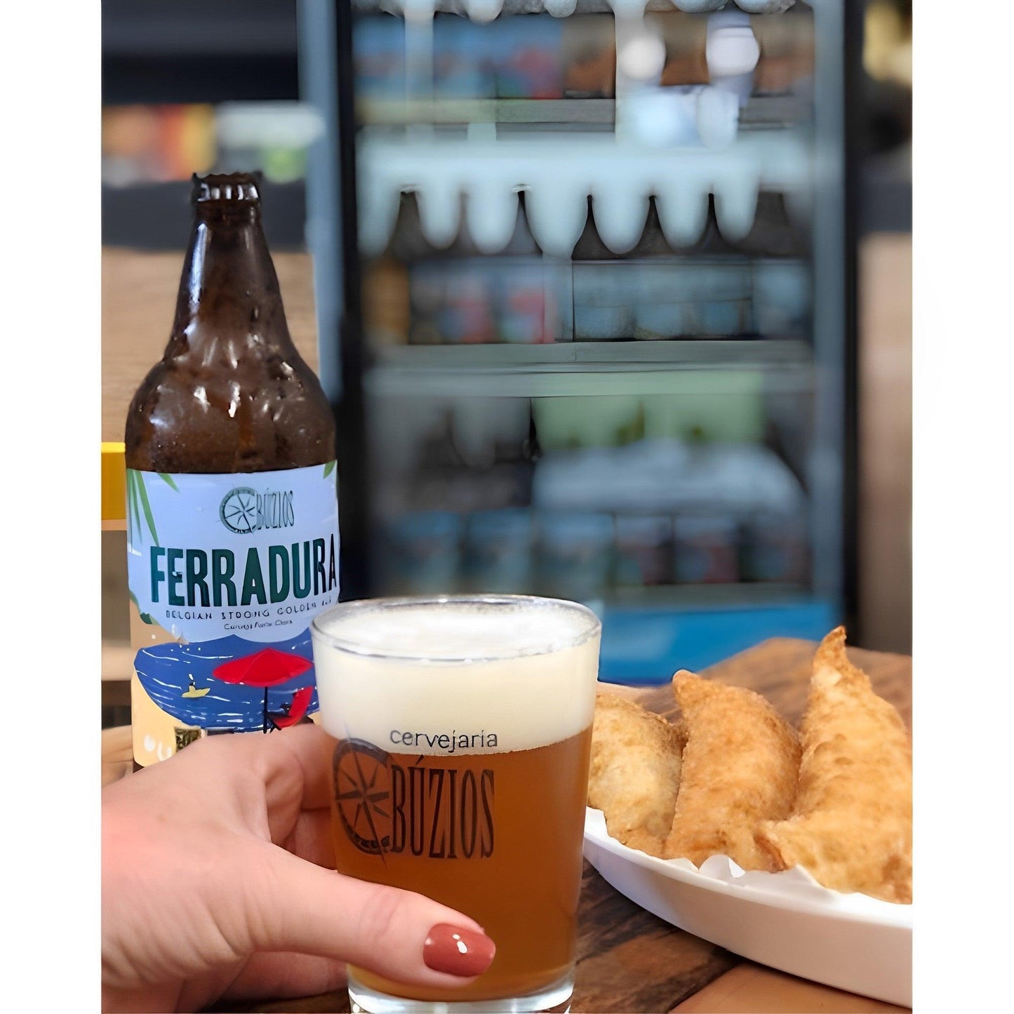 Búzios Ferradura Belgian Strong Golden Ale Brazilian Beer 20.28 fl. oz Pack of 6 - Brazilian Shop