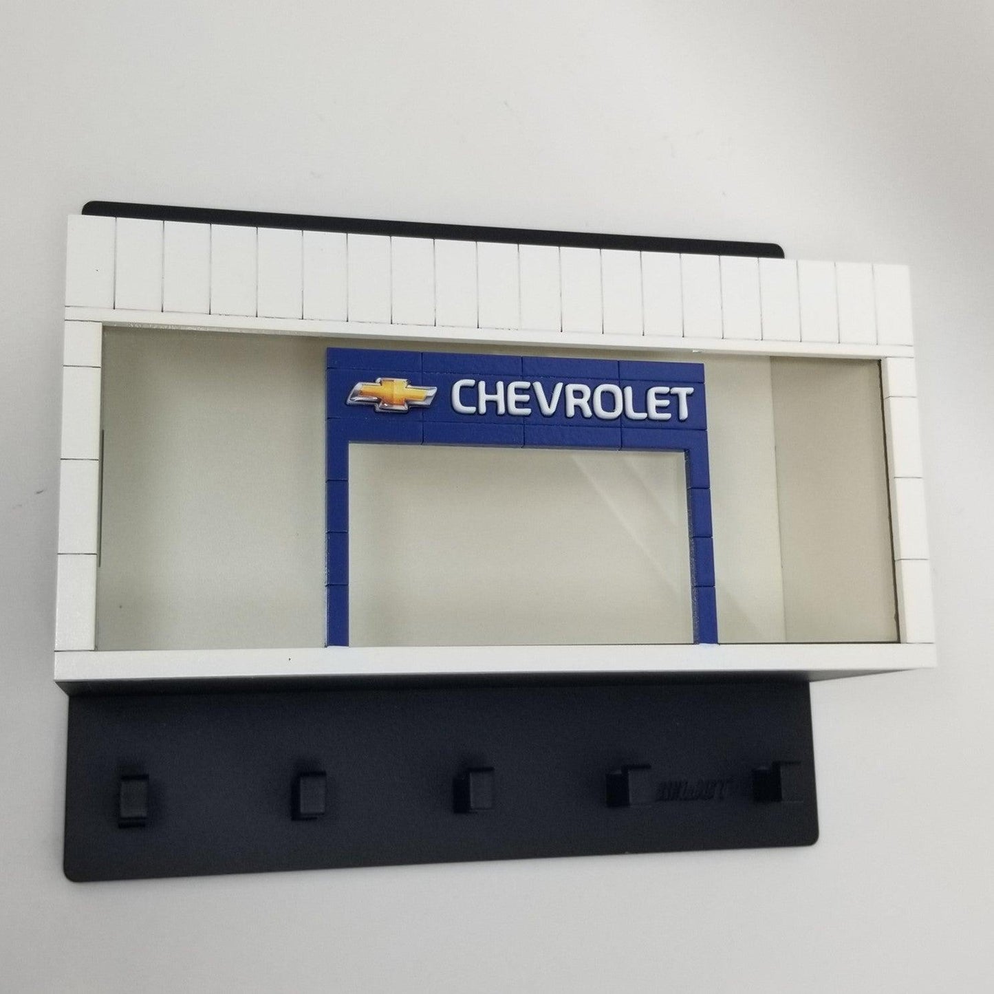 Chevrolet Dealership Wall Key Hook Rack - Exclusive Item Handcrafted Key Holder - Brazilian Shop